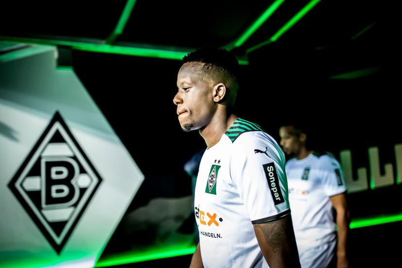 Bundes, il Leverkusen batte il Bielefeld. Pari tra Borussia e Wolfsburg preview