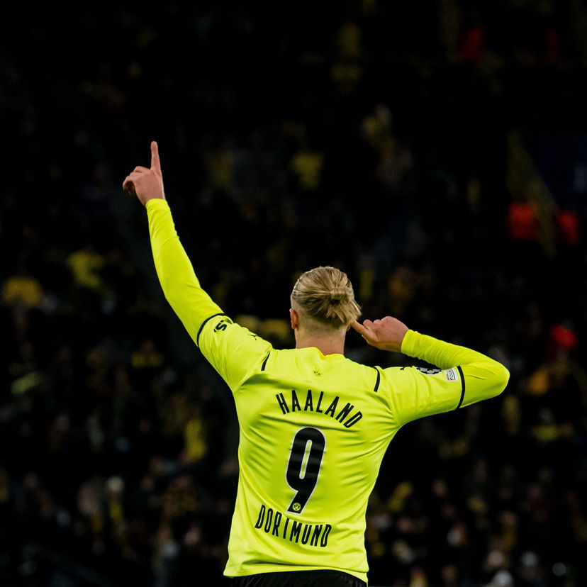 Raiola svela: “Con Haaland abbiamo le idee chiare su dove andare” preview