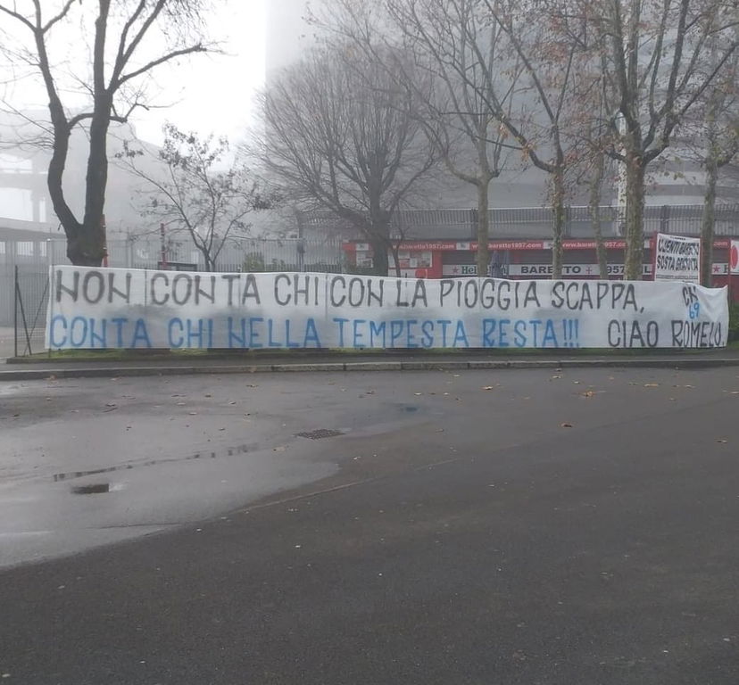 Inter, la Curva Nord risponde a Lukaku: “Nella tempesta conta chi resta, non chi scappa” preview