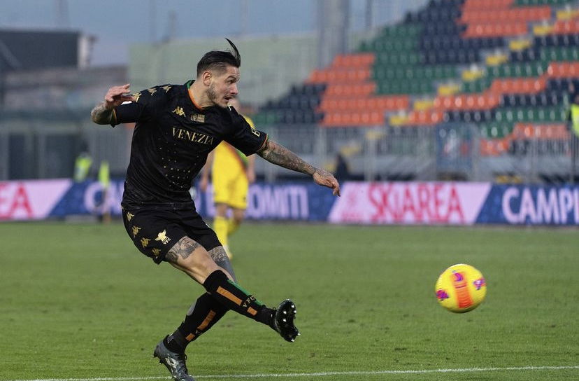 Mazzocchi saluta il Venezia: “Mi avete dato la possibilità di esaudire il mio più grande sogno, vi ringrazierò a vita” preview