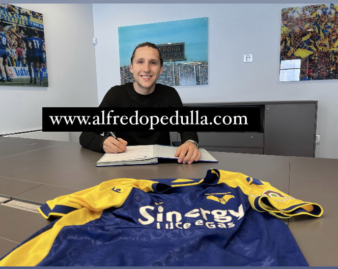 Retsos al Verona: il video della firma preview