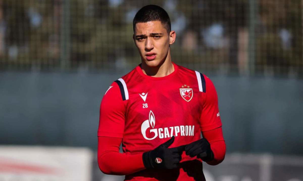 Dalla Serbia: il Milan a un passo dall’attaccante Lazetic (18 anni oggi) article-post