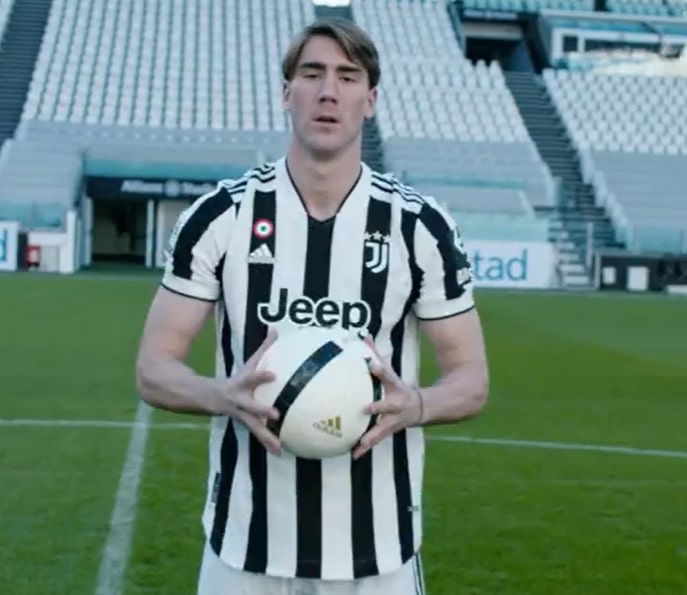 Vlahovic: “Il numero di maglia non è importante, conta solo vincere” preview