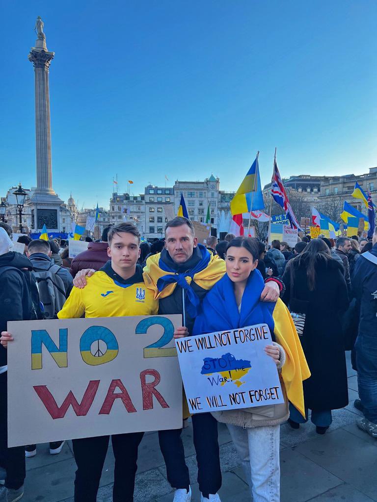Shevchenko: “Mia madre e mia sorella sono bloccate a Kiev. Non riescono a lasciare il Paese” preview