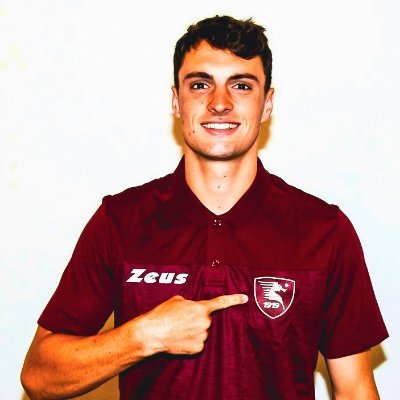 L’indiscrezione: Lecce, conferme sia su Cassandro che su Zortea per la fascia destra preview