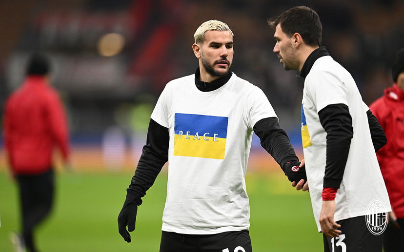 Il Meazza unito per l’Ucraina: Milan-Inter si tinge di gialloblu preview