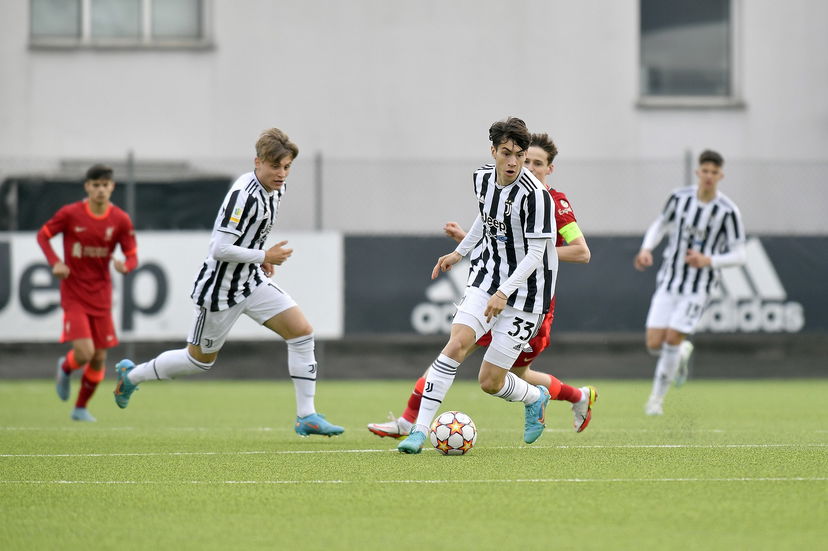 Youth League, la Juve si ferma in semifinale. Il Benfica vince ai rigori. Decisivo l’errore di Soulé preview