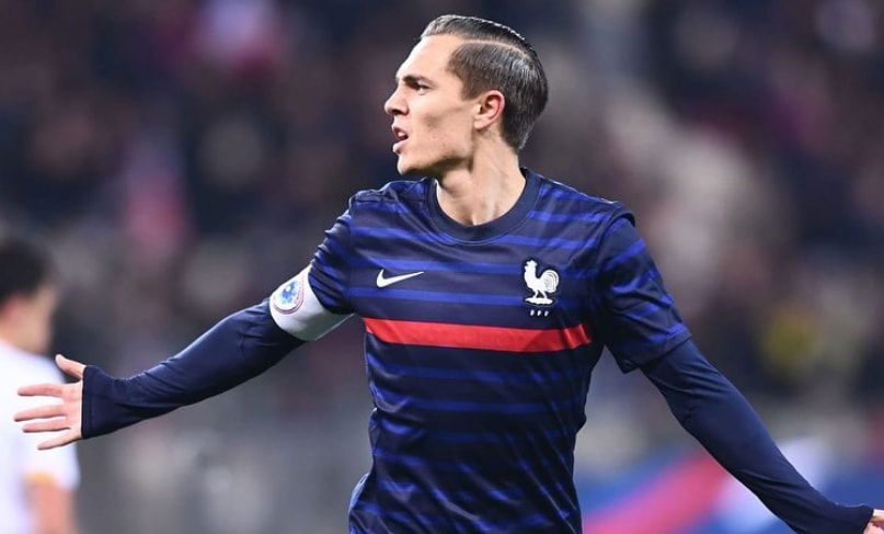 Ufficiale: Caqueret rinnova con il Lione fino al 2026 preview