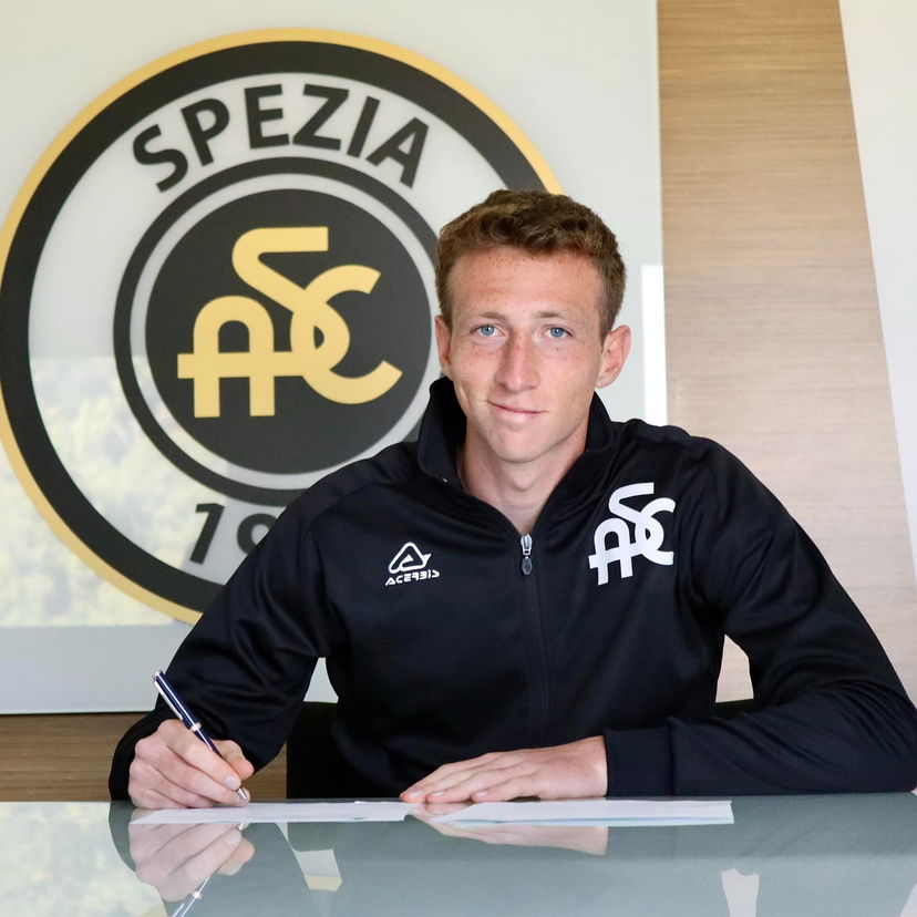 Ufficiale: il giovane Bertola rinnova con lo Spezia fino al 2025 preview
