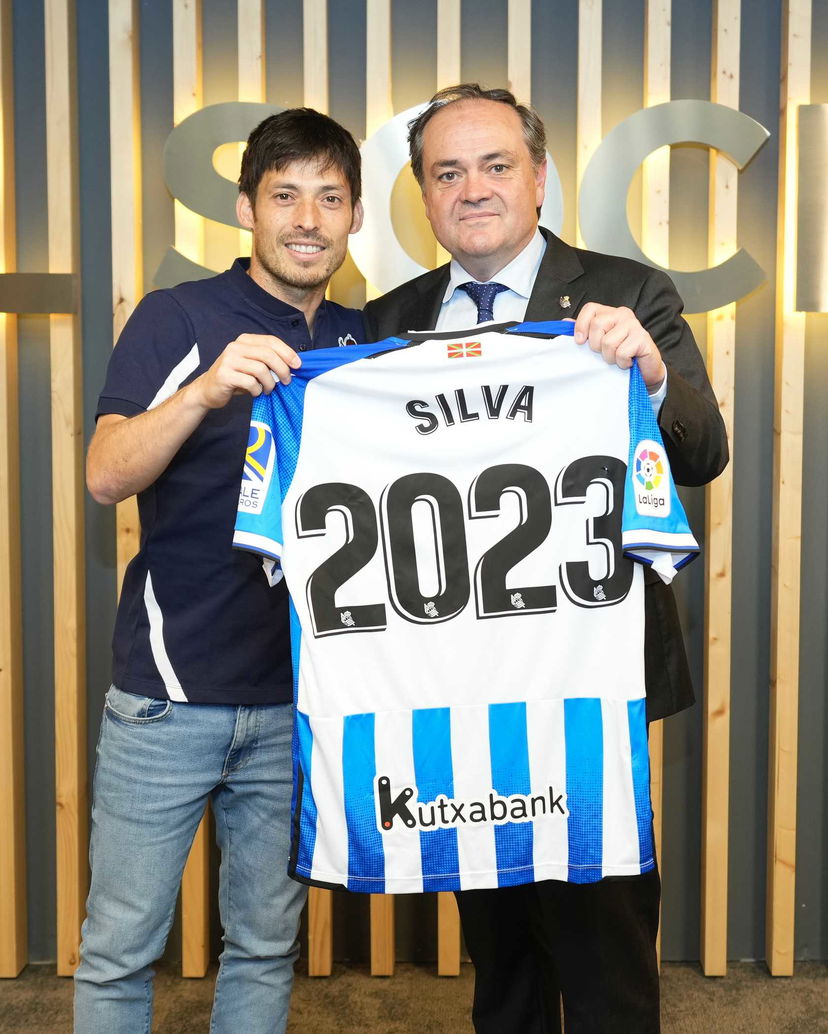 Ufficiale: Real Sociedad, David Silva rinnova fino al 2023 preview