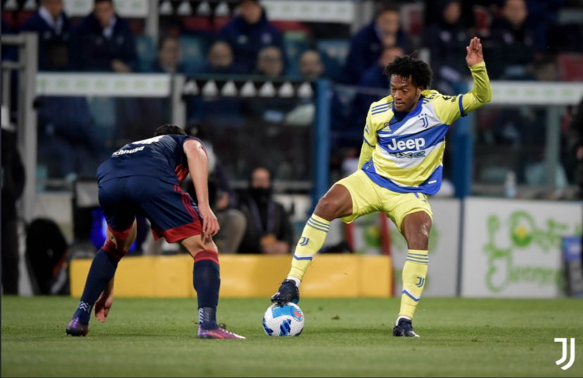 De Ligt risponde a Joao Pedro, il primo tempo di Cagliari-Juventus finisce in parità preview