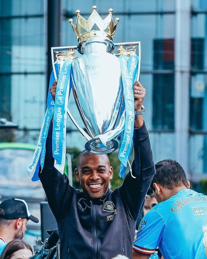 Dall’Inghilterra: Fernandinho firmerà un biennale con l’Atletico Paranaense preview