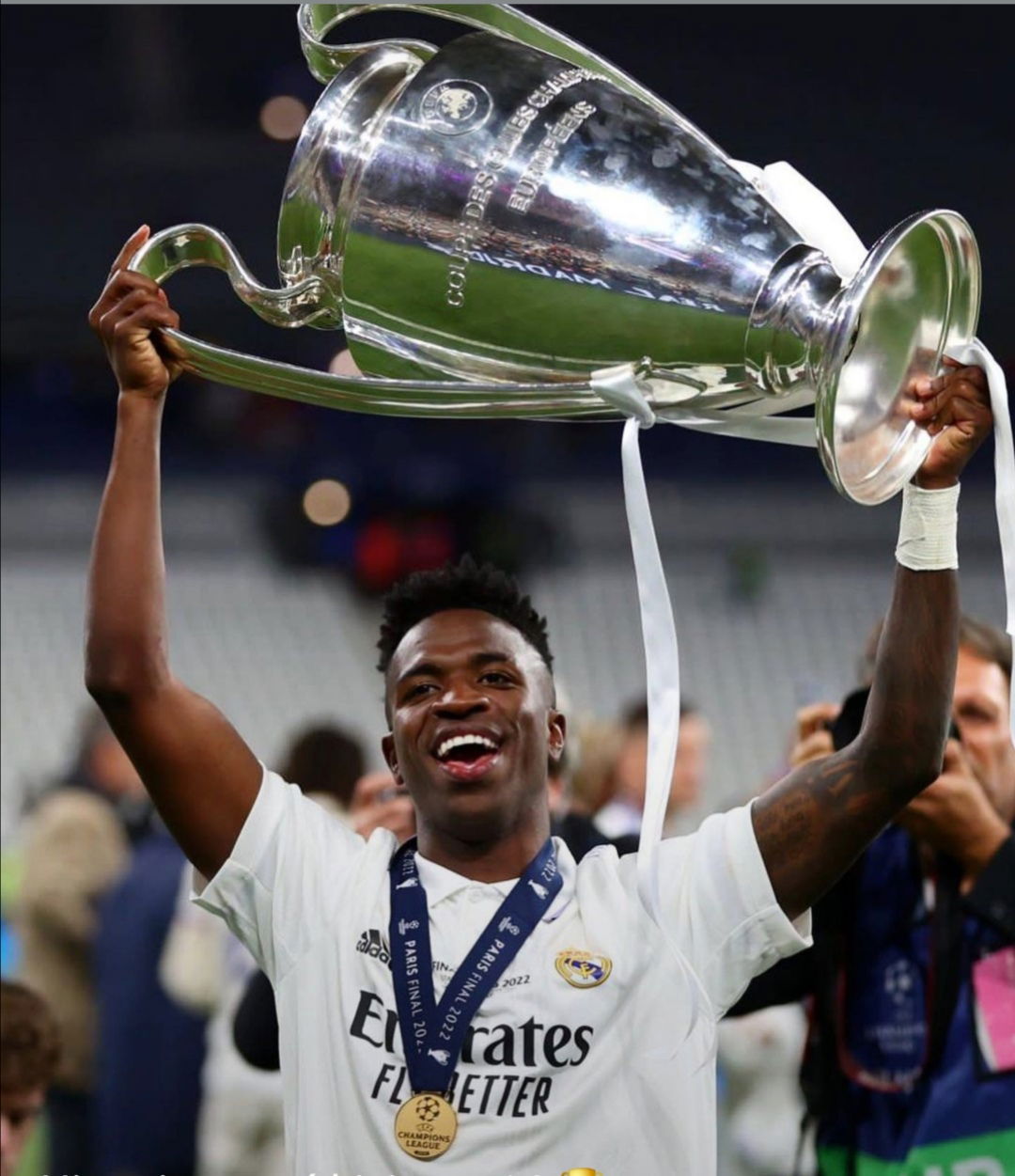 VINICIUS D’ORO article-post