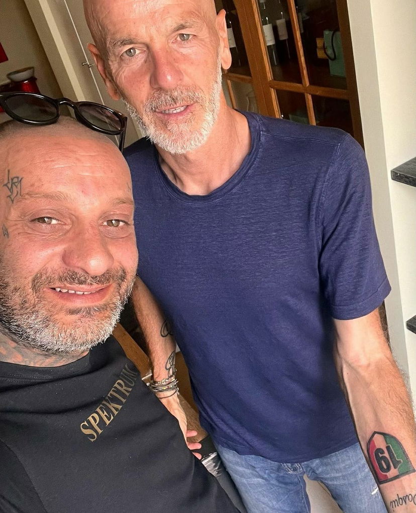 Milan campione d’Italia, spunta un tatuaggio sul polso di Pioli. La foto preview