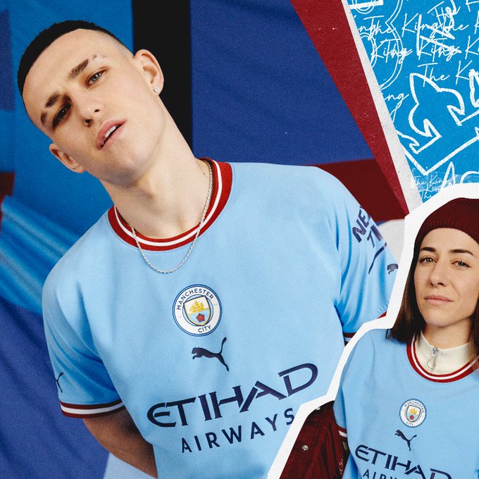 Manchester City, presentata la nuova maglia 2022/23: avrà un colletto amaranto preview