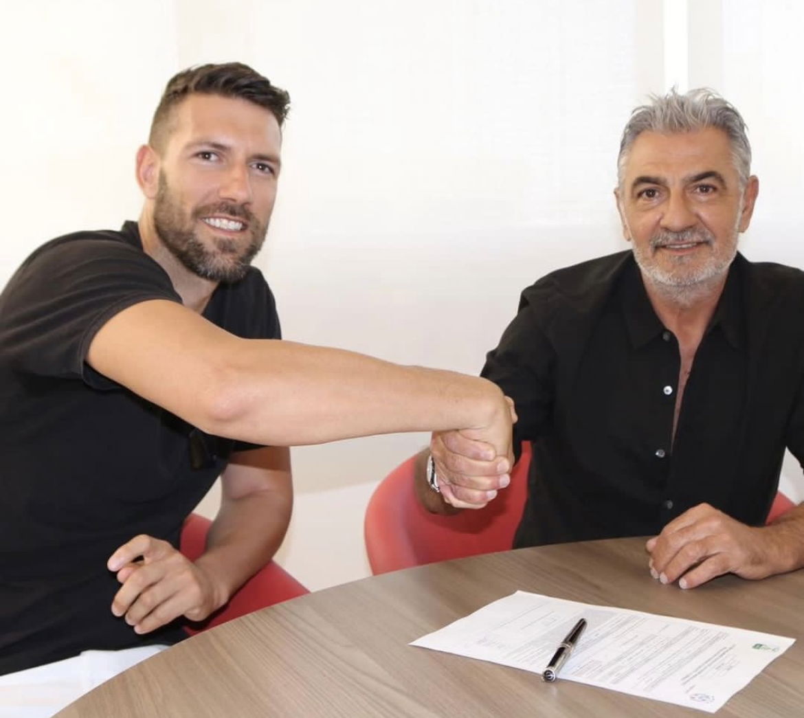 Ufficiale: Crotone, il primo acquisto è Branduani article-post