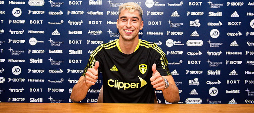 Ufficiale: Marc Roca lascia il Bayern Monaco, è un nuovo calciatore del Leeds preview