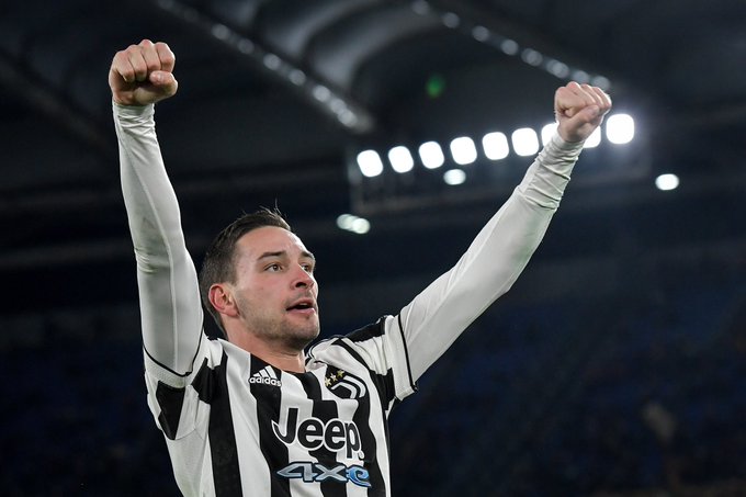 De Sciglio saluta la Juve sui social: “Ho sempre dato tutto me stesso per questa maglia. E’ difficile lasciare un posto che era diventato casa” preview