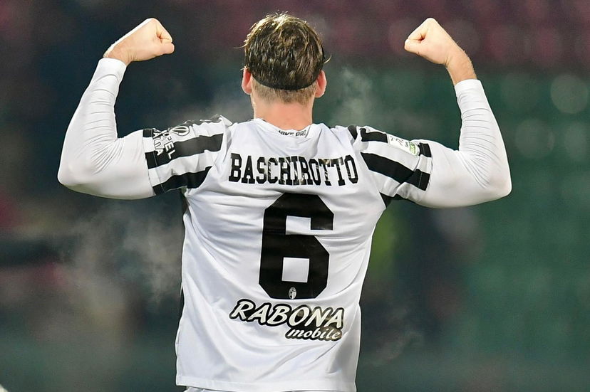 Esclusiva: Lecce, trattativa avviata per Baschirotto preview