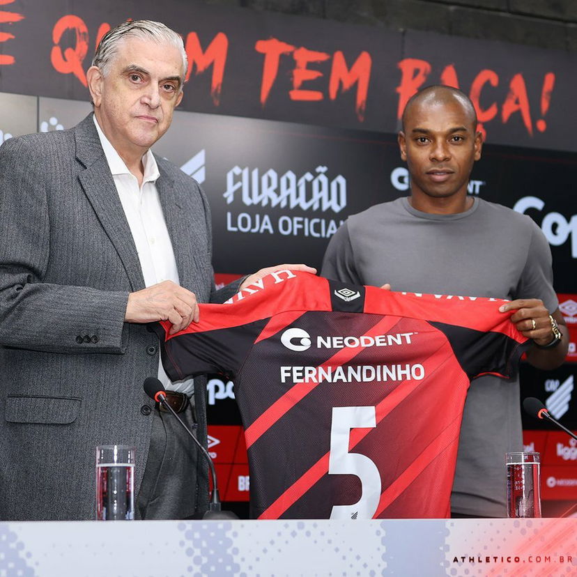 Ufficiale: Fernandinho all’Atletico Paranaense preview