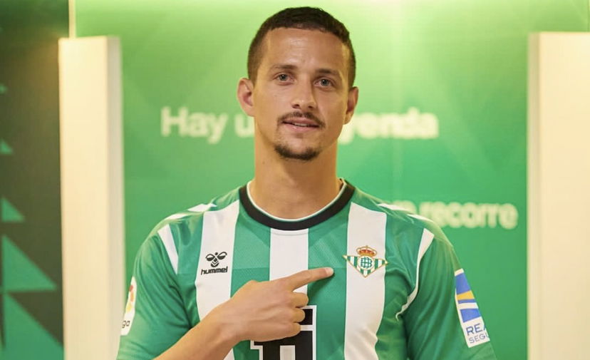 Ora è anche ufficiale: Luiz Felipe nuovo difensore dell’ Al-Ittihad preview