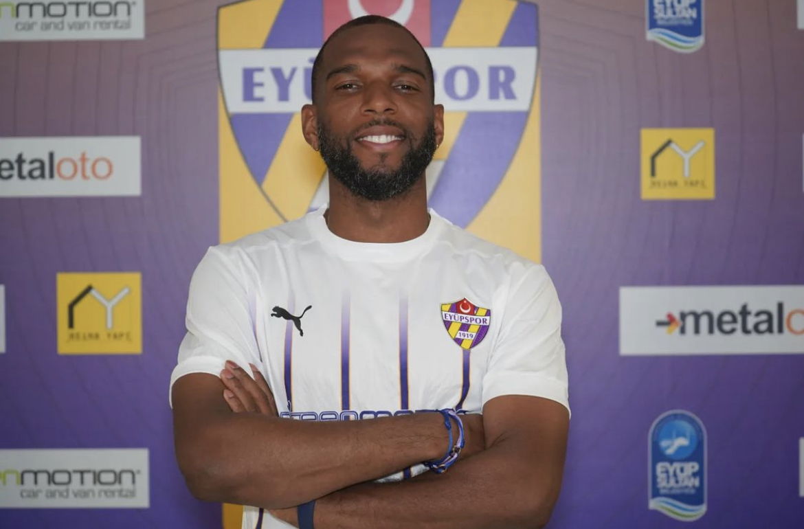 Ufficiale: Ryan Babel riparte dall’Eyüpspor article-post