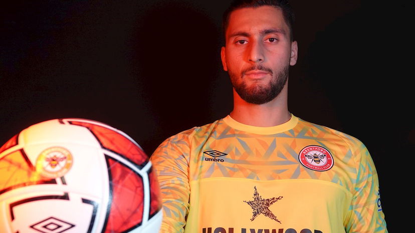 Ufficiale: Strakosha è un nuovo calciatore del Brentford preview