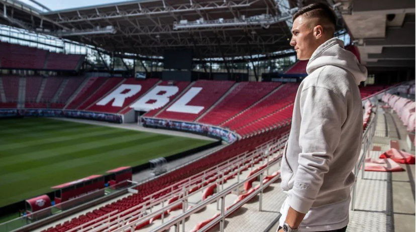 Kek: “Sesko al Milan? Non devo rispondere io. In estate me lo godrò” preview