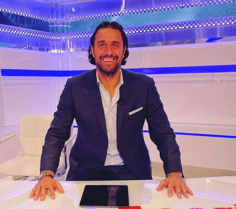 Toni su Vlahovic: “Vista la sua età, fossi nella Juve lo terrei preview