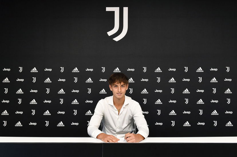 Ufficiale: Juventus, ecco Mancini dal Vicenza. Contratto fino al 2027 preview