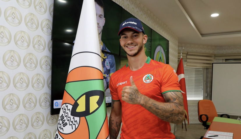 Ufficiale: Monza, ceduto Pedro Pereira all’Alanyaspor preview