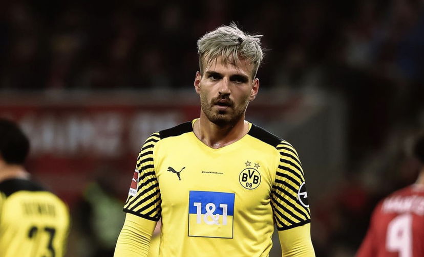 MARIN PONGRAČIĆ, UN DIFENSORE DA CHAMPIONS PER IL LECCE preview