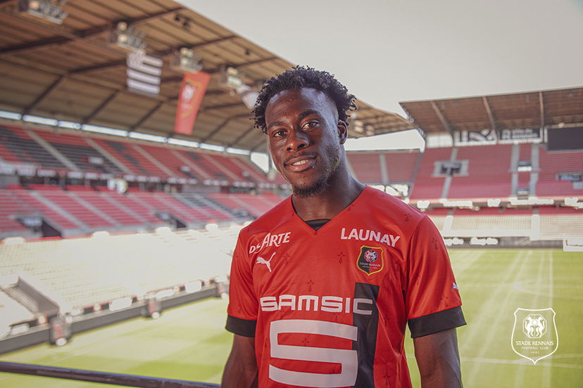 Ufficiale: Kalimuendo lascia il PSG e va al Rennes. Ha firmato per 5 anni preview