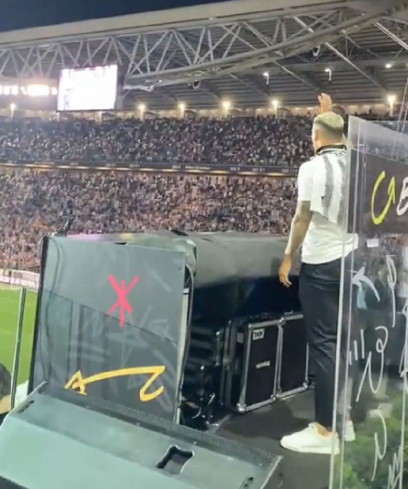 Paredes alla Juve: via social il primo messaggio ai tifosi bianconeri preview