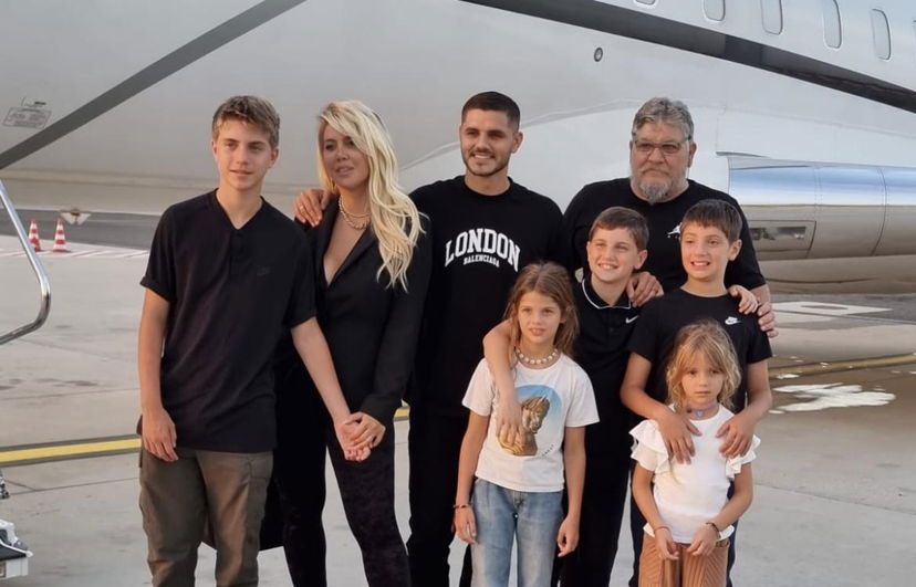 Icardi è atterrato a Istanbul, atteso da migliaia di tifosi del Galatasaray preview