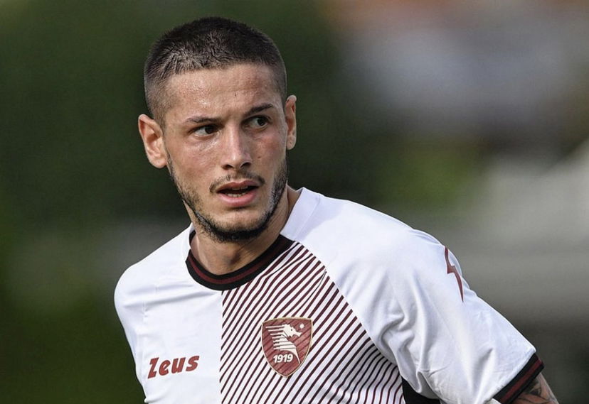 Mazzocchi saluta la Salernitana: “Spero di essere riuscito a lasciarvi qualcosa” preview