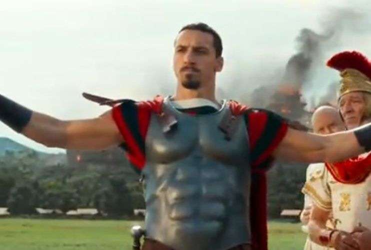 Ibra debutta al cinema: sarà “Antivirus” nel film di Asterix e Obelix preview