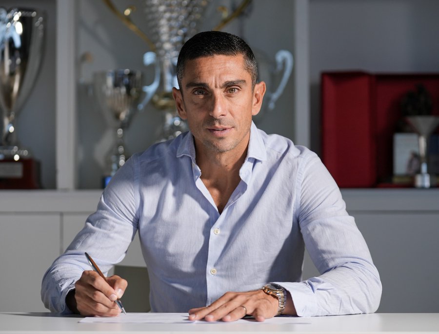 Como, Longo: “Abbiamo consolidato la B. Normale adesso alzare l’asticella. Playoff il primo obiettivo” article-post