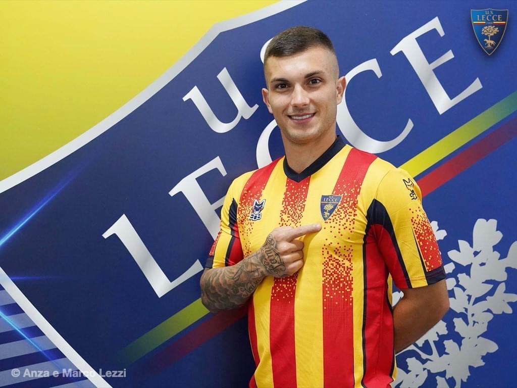 L’agente di Strefezza: “Tante squadre lo seguono. Nazionale azzurra? Sarebbe una cosa bella” article-post