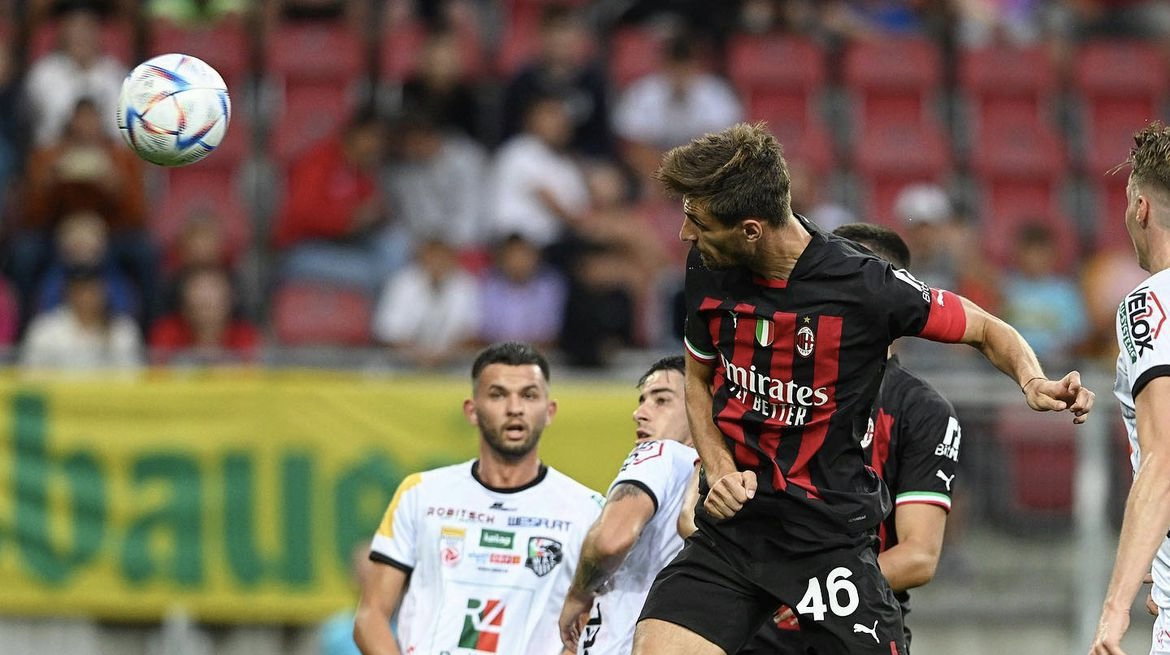 Primi tempi Champions: Juve sotto 3-1 in casa del Benfica. Gabbia porta avanti il Milan (1-0) article-post