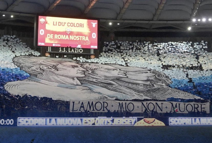 Striscione della tifoseria della Lazio contro Damiano dei Maneskin preview