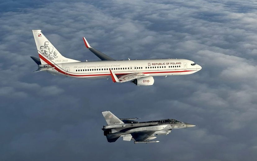 La Polonia è volata in Qatar scortata da due caccia F-16 preview