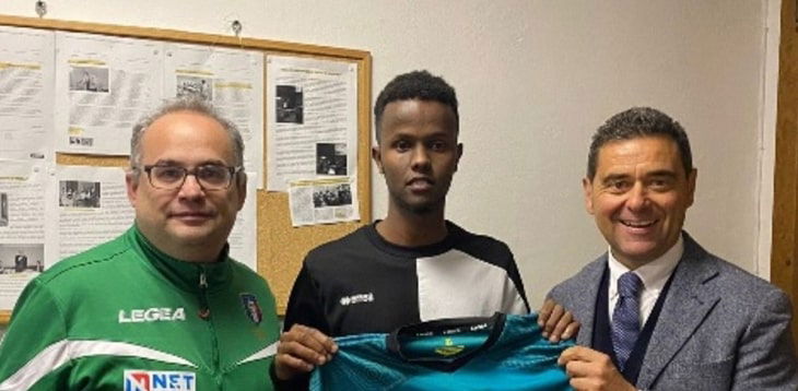Arbitro somalo arriva da migrante e debutta in Inter-Atalanta U17. Gli auguri di Gravina preview