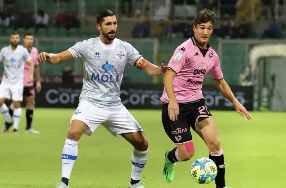 Serie B, regna l’equilibrio tra Palermo e Como: termina 0-0 al Renzo Barbera article-post