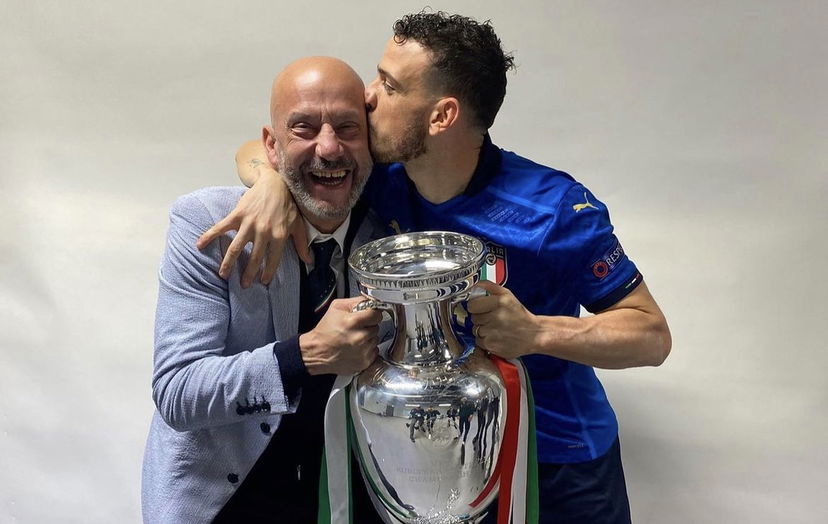 Addio a Vialli, il messaggio di Florenzi: “Campione di vita, lasci un vuoto incolmabile. Farò di tutto per mantenere la promessa” preview