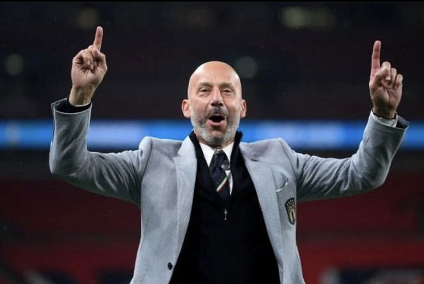 Genova, vandalizzato il murale alla memoria di Vialli preview