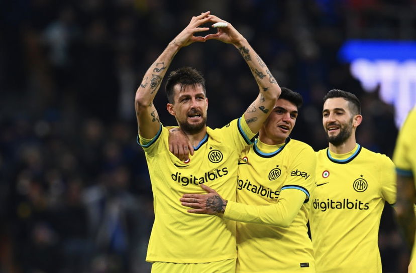 Acerbi: “Vorrei restare, qui sto bene. Entro luglio voglio certezze” preview