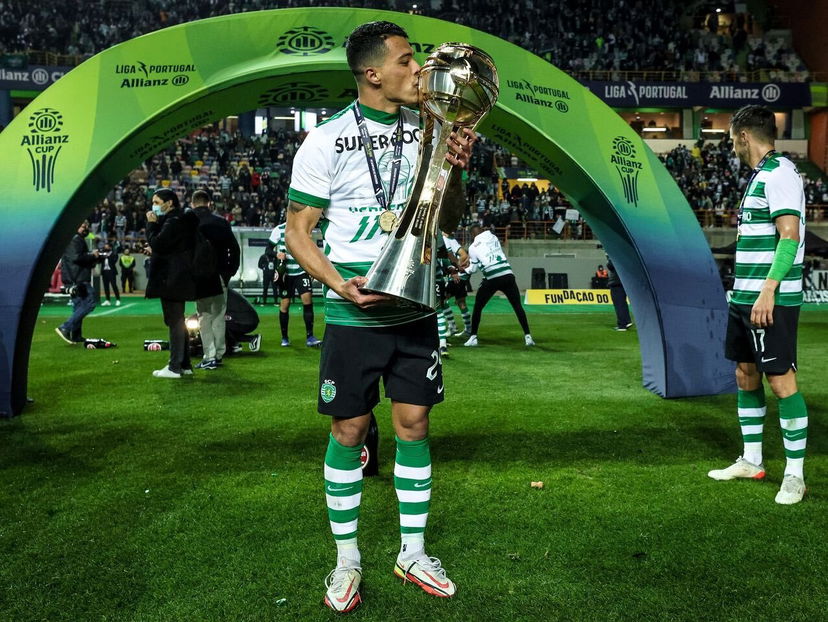 PEDRO PORRO DA LISBONA: LA CLAUSOLA SPAVENTA, MA IL FUTURO NON ASPETTA preview