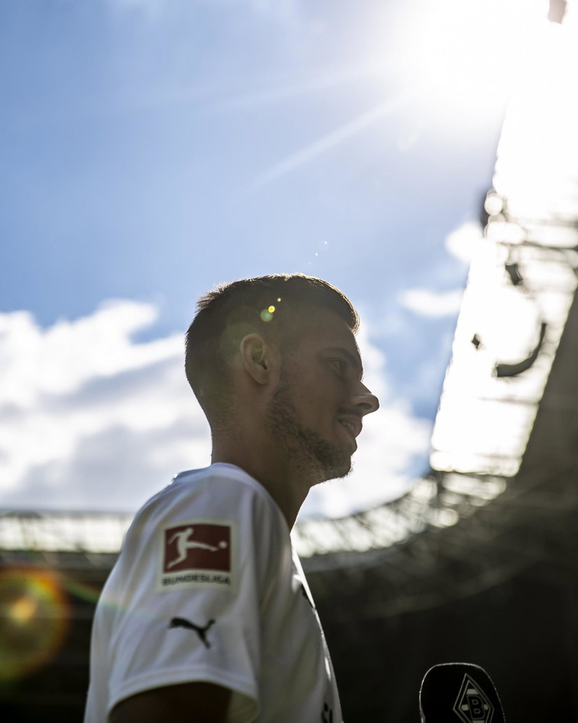 Weigl sul suo futuro: “Vorrei restare qui. Per me la priorità è stare bene nel club in cui mi trovo” preview