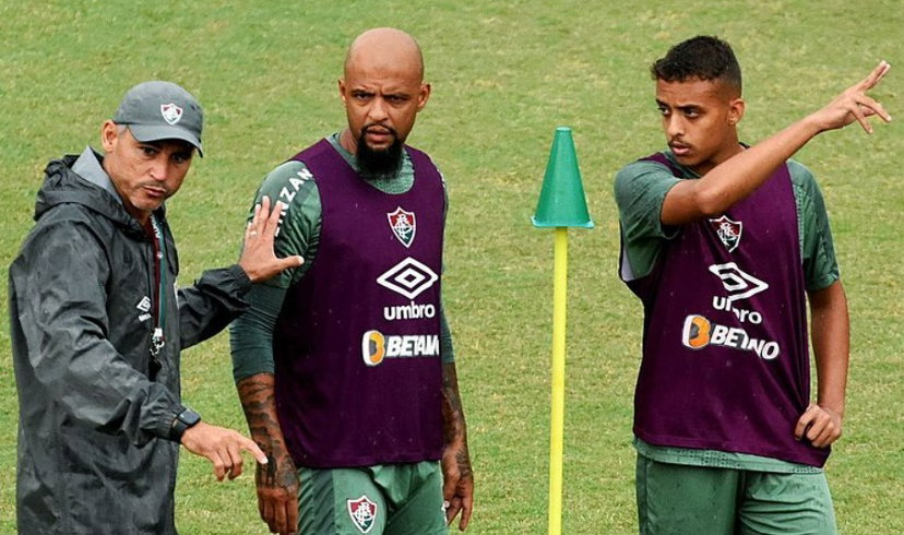 Nuovo compagno di squadra per Felipe Melo, si allena con il figlio: la foto preview